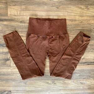 NWOT - FP Movement Good Karma Leggings M/L